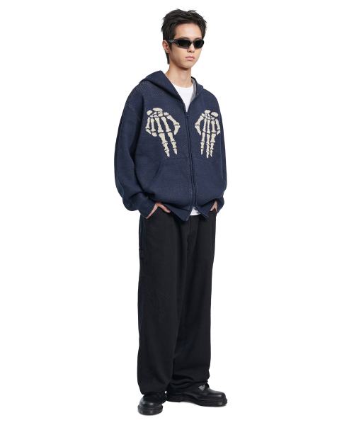 NOMANUAL(NOMANUAL)の「NM SKULL HAND COWICHAN HOODED ZIP-UP - NAVY(カーディガン/ボレロ・レディース・その他・MEDIUM/LARGE/X-LARGE)」の3枚目の写真