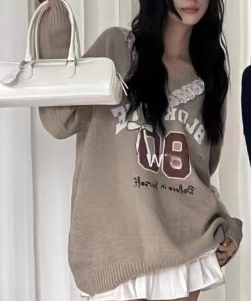 Achic(アシック)の「えりレース付きセーター(ニット/セーター・レディース・グレー/ベージュ/ネイビー・M)」の16枚目の写真