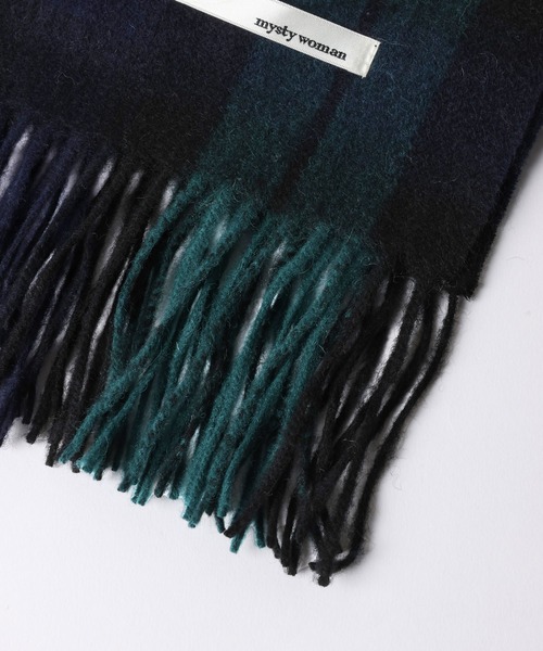 mysty woman（ミスティウーマン）の「ウールチェックストール 571638（マフラー・レディース・ネイビー系/ホワイト系その他・FREE）」の5枚目の写真