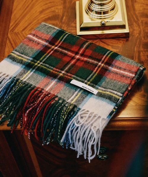 mysty woman（ミスティウーマン）の「ウールチェックストール 571638（マフラー・レディース・ネイビー系/ホワイト系その他・FREE）」の13枚目の写真