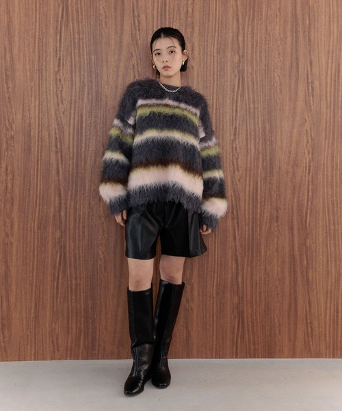 BAYFLOW（ベイフロー）の「[選べる丈感]フェイクレザーショートパンツ（その他パンツ・レディース・ブラック・MEDIUM/SMALL）」の2枚目の写真