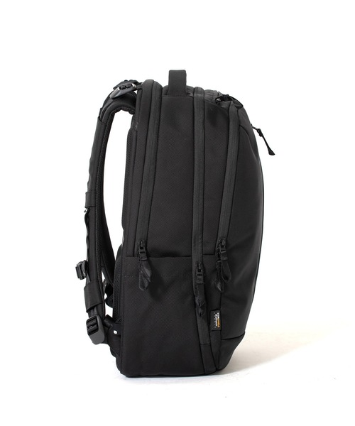 incase（インケース）の「Incase Tracks Backpack 25L-Black（バックパック/リュック・メンズ・ブラック・ONE SIZE）」の5枚目の写真