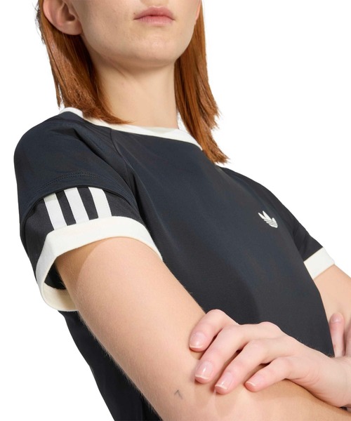 adidas(アディダス)の「adidas DOUBLE LAYERED CALI T-SHIRT / アディダス ダブル レイヤード カリ Tシャツ(Tシャツ/カットソー・レディース・ブラック・M/S/L)」の3枚目の写真
