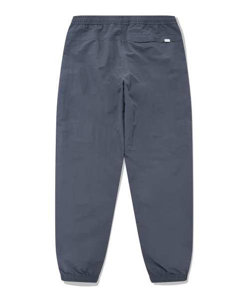 COVERNAT(カバーナット)の「ウィンドブレーカー ジョガーパンツ ネイビー(スウェットパンツ・レディース・その他・SMALL/X-LARGE/XX-LARGE/MEDIUM/LARGE/X-SMALL)」の2枚目の写真