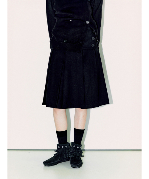 OAFISH(オアフィッシュ)の「FOLDED WAIST PLEATS WOOL SKIRT, BLACK(スカート・レディース・その他・1/2)」の1枚目の写真