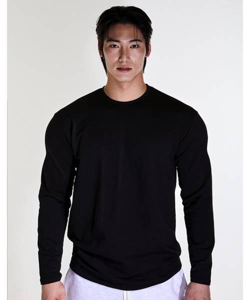 RVD(アールブイディー)の「無地クーリングワイドショルダーマッスルフィット長袖Tシャツ(ブラック)(Tシャツ/カットソー・メンズ・その他・LARGE/2XL)」の2枚目の写真