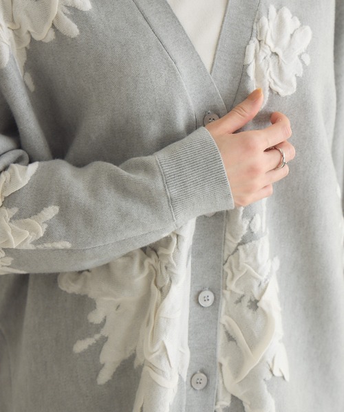 KATHARINE ROSS（キャサリンロス）の「【PILLINI/ピリーニ】フラワージャガードドルマンカーディガン（カーディガン/ボレロ・レディース・ブラック/グレー・FREE）」の20枚目の写真