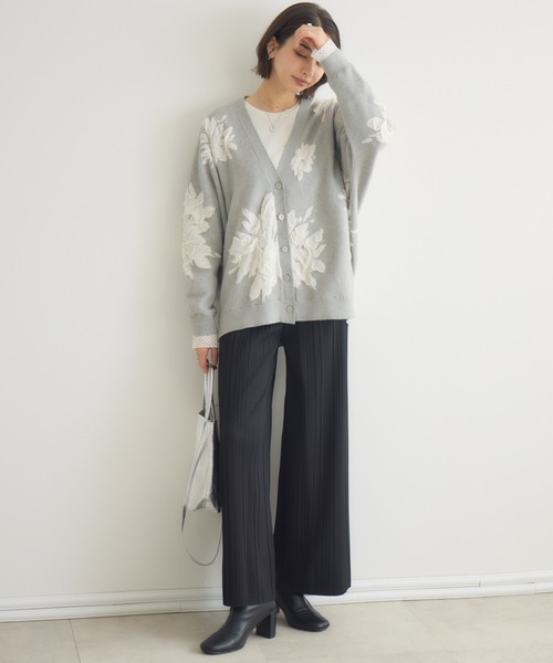 KATHARINE ROSS（キャサリンロス）の「【PILLINI/ピリーニ】フラワージャガードドルマンカーディガン（カーディガン/ボレロ・レディース・ブラック/グレー・FREE）」の13枚目の写真