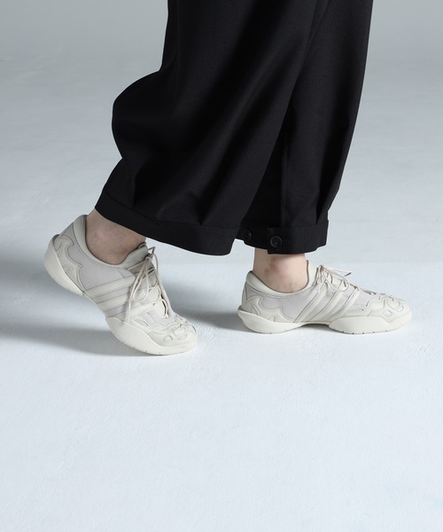 Y-3 REGU 2002（スニーカー）｜Y-3（ワイスリー）のファッション通販