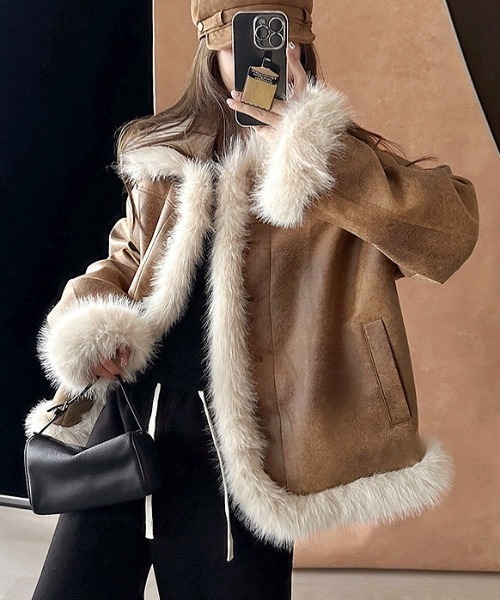 美品 23AW 定価57200円 ESTNATION フリーファー ブルゾン セール】ヴィンテージライク中綿入りフェイクレザーファーブルゾン