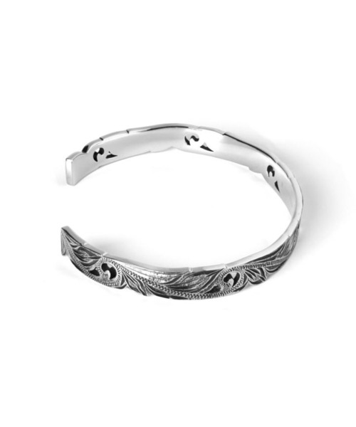 LION HEART（ライオンハート）の「【LION HEART】HAWAIIAN バングル/サージカルステンレス（金属アレルギー対応）（バングル/リストバンド・メンズ・シルバー系その他2/シルバー系その他3/シルバー系1/シルバー・FREE）」の8枚目の写真