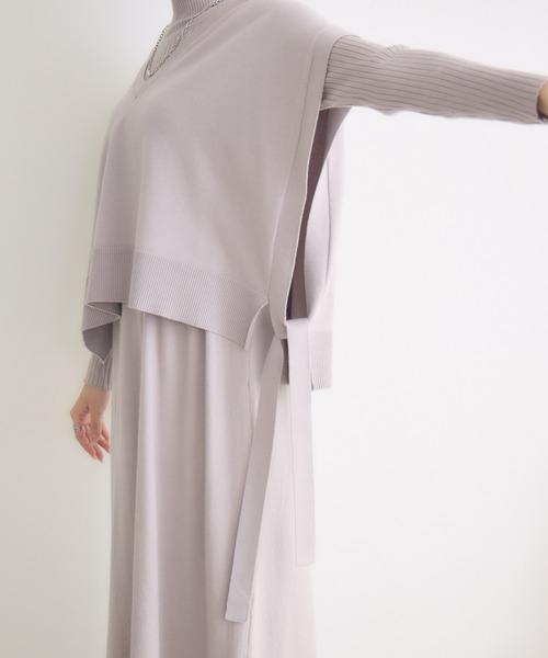 KATHARINE ROSS（キャサリンロス）の「【KATHARINE ROSS】Vネックベストセットワンピース（ワンピース・レディース・ブラック/グレイッシュベージュ・FREE）」の22枚目の写真