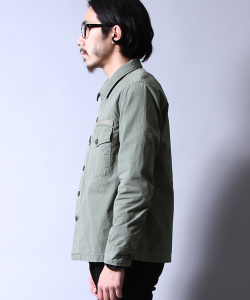 AMERICAN RAG CIE(アメリカンラグシー)の「AMERICAN RAG CIE 硫化ダンプファティーグシャツ / 107-AMG-M161-SH600 Π(シャツ/ブラウス・メンズ・ブラック/カーキ・3/2/1)」の7枚目の写真