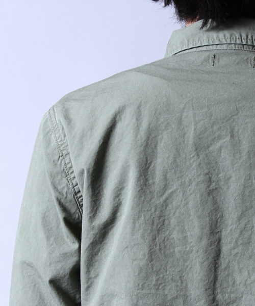 AMERICAN RAG CIE(アメリカンラグシー)の「AMERICAN RAG CIE 硫化ダンプファティーグシャツ / 107-AMG-M161-SH600 Π(シャツ/ブラウス・メンズ・ブラック/カーキ・3/2/1)」の9枚目の写真