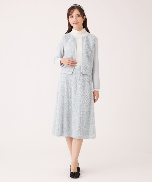 TO BE CHIC(トゥー ビー シック)の「フェザー刺しゅう コンビカーディガン(カーディガン/ボレロ・レディース・グレー系その他/ブラック・40/42)」の11枚目の写真