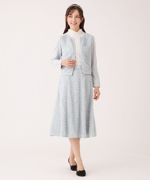 TO BE CHIC(トゥー ビー シック)の「フェザー刺しゅう コンビカーディガン(カーディガン/ボレロ・レディース・グレー系その他/ブラック・40/42)」の10枚目の写真