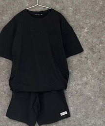 SHISKY（シスキー）の「マルチファンクション 無地 セットアップ（セットアップ）」