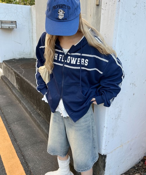 WC（ダブル シー）の「ドットパッチロゴジップパーカー（パーカー・レディース・ネイビー/グレー・FREE）」の17枚目の写真