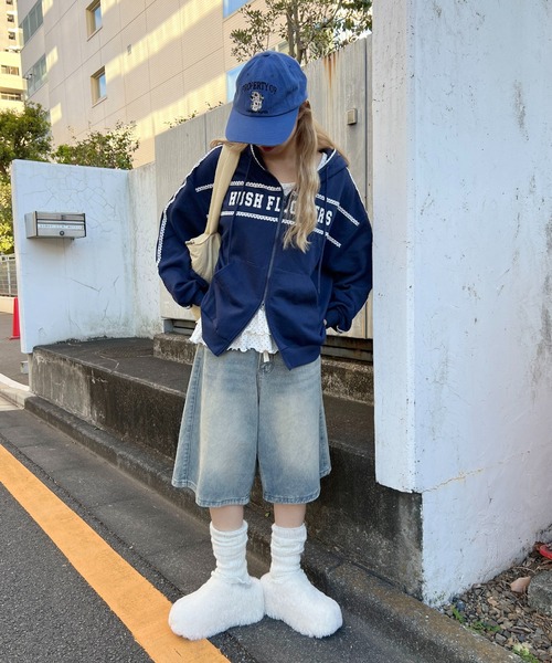 WC（ダブル シー）の「ドットパッチロゴジップパーカー（パーカー・レディース・ネイビー/グレー・FREE）」の18枚目の写真