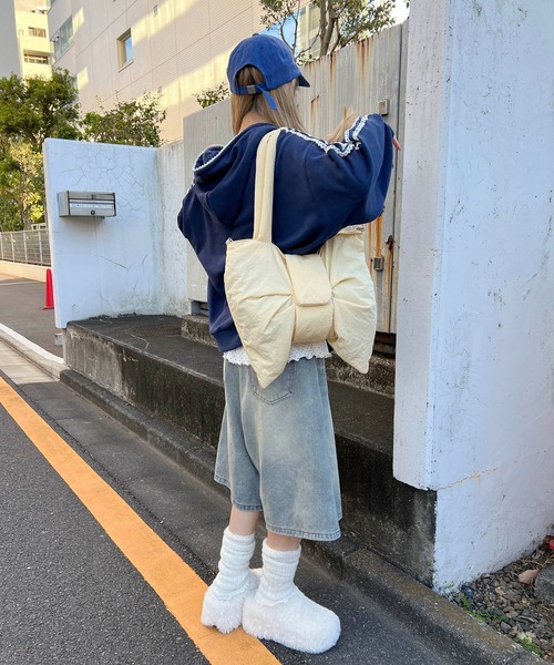 WC（ダブル シー）の「ドットパッチロゴジップパーカー（パーカー・レディース・ネイビー/グレー・FREE）」の19枚目の写真