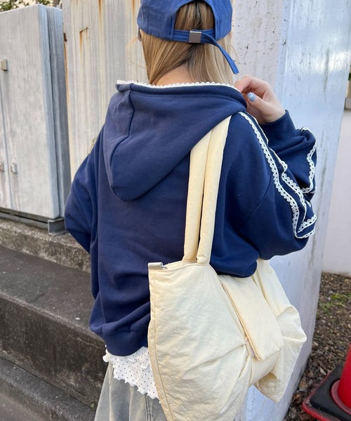 WC（ダブル シー）の「ドットパッチロゴジップパーカー（パーカー・レディース・ネイビー/グレー・FREE）」の16枚目の写真