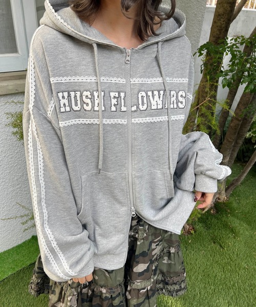 WC（ダブル シー）の「ドットパッチロゴジップパーカー（パーカー・レディース・ネイビー/グレー・FREE）」の6枚目の写真