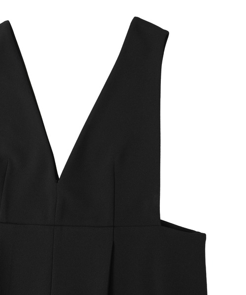 Green Parks(グリーンパークス)の「O.洗えてストレッチ Vネックジャンスカ(ジャンパースカート・レディース・ライトベージュ/ブラック・FREE)」の3枚目の写真