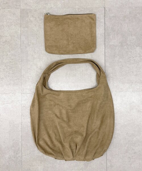 CPCM(シーピーシーエム)の「フェイクスエードワンハンドルショルダーバッグ(トートバッグ・メンズ・キャメル/ベージュ/ブラック・FREE)」の7枚目の写真