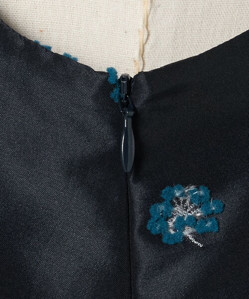 LOEFF（ロエフ）の「＜LOEFF＞ピンポンツリースポンジ ジャガード ワンピース（ワンピース・レディース・ネイビー・0/1）」の14枚目の写真