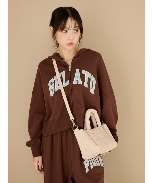 gelato pique（ジェラートピケ）の「ロゴショルダーバッグ（ショルダーバッグ・レディース・ピンク/ベージュ/ブルー・F）」の2枚目の写真