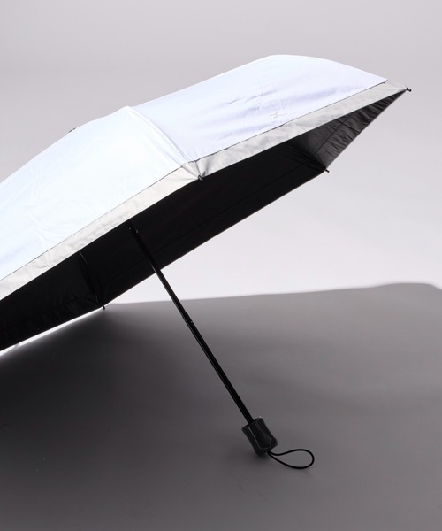 MIZUNO(ミズノ )の「【WEB限定】遮光100% 高遮熱 晴雨兼用 折りたたみ日傘 ヒートブロック(折りたたみ傘・レディース・ホワイト/ライトグレー/グレー・FREE)」の6枚目の写真