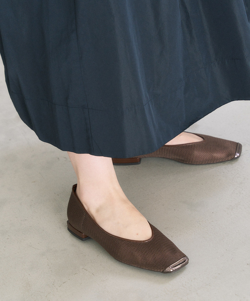 LE TALON（ルタロン）の「《追加2》スクエアトゥキャップセミシアーフラット（その他シューズ・レディース・ブラウン/ブラック×ブラック/ベージュ・22cm/22.5cm/23cm/23.5cm/24cm/24.5cm/25cm）」の15枚目の写真