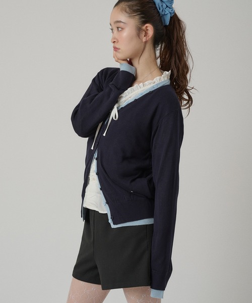 MUHET（ミュエータ）の「layered-look v-neck cardigan/ レイヤード風Vネックカーディガン（カーディガン/ボレロ・レディース・ネイビー/パープル/ブラウン/グレー・FREE）」の12枚目の写真