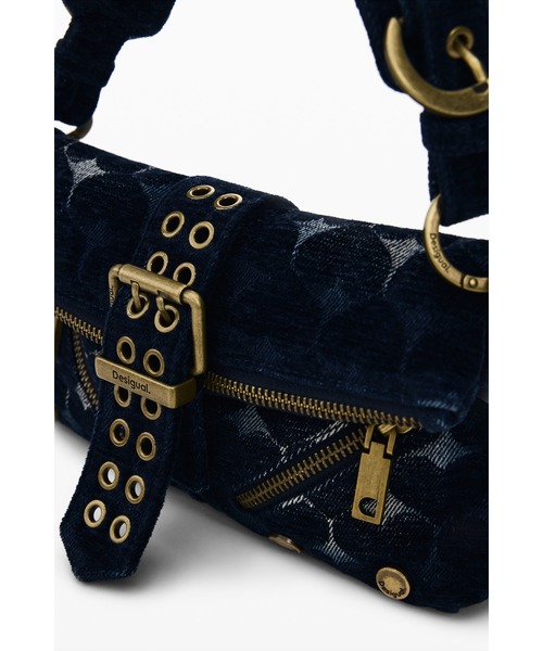 Desigual(デシグアル)の「ミニマムバックル キルティングバッグ 2026年春夏 新作(ショルダーバッグ・レディース・ブラウン・FREE)」の8枚目の写真