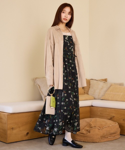 mysty woman(ミスティウーマン)の「楊柳ボタニカルキャミワンピース 659363(ワンピース・レディース・ブラック/アイボリー・FREE)」の8枚目の写真