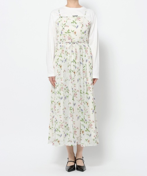 mysty woman(ミスティウーマン)の「楊柳ボタニカルキャミワンピース 659363(ワンピース・レディース・ブラック/アイボリー・FREE)」の9枚目の写真