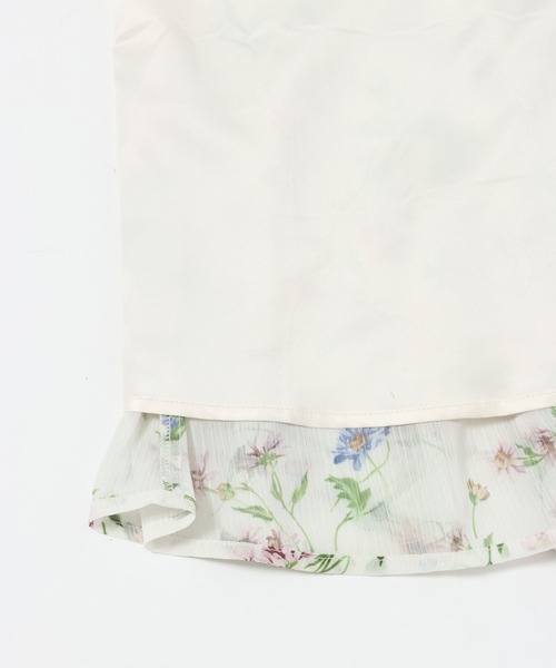 mysty woman(ミスティウーマン)の「楊柳ボタニカルキャミワンピース 659363(ワンピース・レディース・ブラック/アイボリー・FREE)」の18枚目の写真