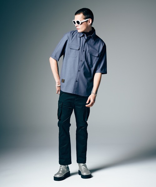 glamb(グラム)の「Oversize Work Shirt / オーバーサイズワークシャツ(シャツ/ブラウス・メンズ・ブラック/ベージュ/ネイビー・S/M/L)」の16枚目の写真