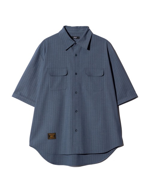 glamb(グラム)の「Oversize Work Shirt / オーバーサイズワークシャツ(シャツ/ブラウス・メンズ・ブラック/ベージュ/ネイビー・S/M/L)」の6枚目の写真