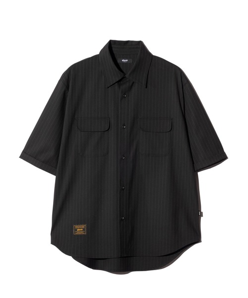 glamb(グラム)の「Oversize Work Shirt / オーバーサイズワークシャツ(シャツ/ブラウス・メンズ・ブラック/ベージュ/ネイビー・S/M/L)」の4枚目の写真