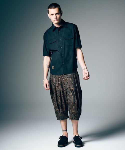 glamb(グラム)の「Oversize Work Shirt / オーバーサイズワークシャツ(シャツ/ブラウス・メンズ・ブラック/ベージュ/ネイビー・S/M/L)」の21枚目の写真