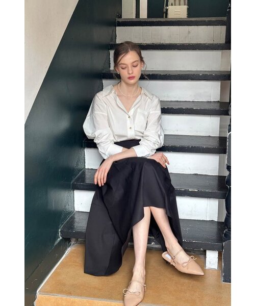 LAUTREDE MIN(ロートルドミン)の「Lautre Elene Black Flared Skirt(スカート・レディース・ブラック・X-SMALL/SMALL/MEDIUM)」の1枚目の写真