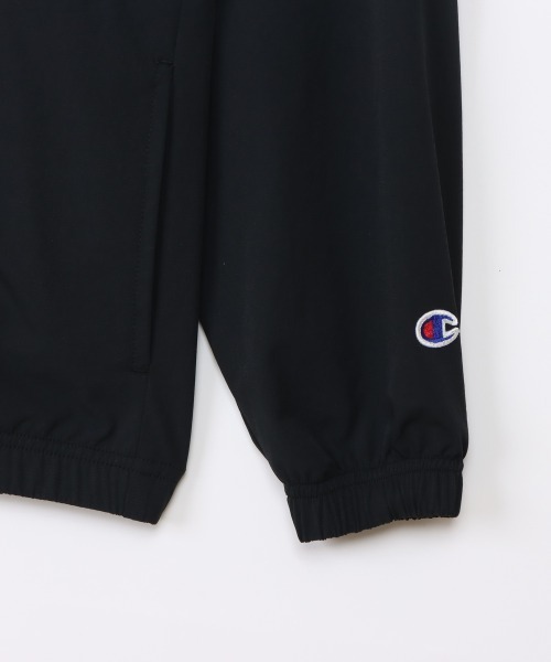 Champion（チャンピオン）の「チャンピオン  チャンピオン ウインドジャケット　ANORAK JACKET（ナイロンジャケット・キッズ・ネイビー/ブラック×グリーン・130cm/140cm/150cm/160cm）」の8枚目の写真