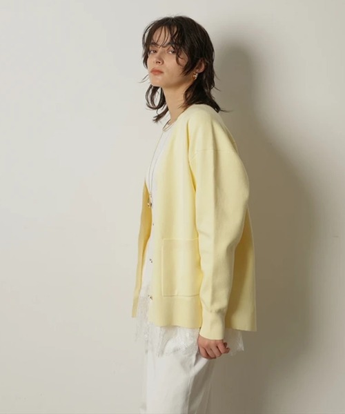 CADUNE（カデュネ）の「ダブルフェイスニットカーデ（ニット/セーター・レディース・ライトイエロー/ピンクベージュ/ピンク/ネイビー/ホワイト・38）」の3枚目の写真