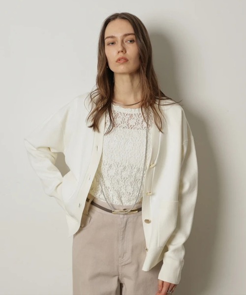 CADUNE（カデュネ）の「ダブルフェイスニットカーデ（ニット/セーター・レディース・ライトイエロー/ピンクベージュ/ピンク/ネイビー/ホワイト・38）」の7枚目の写真