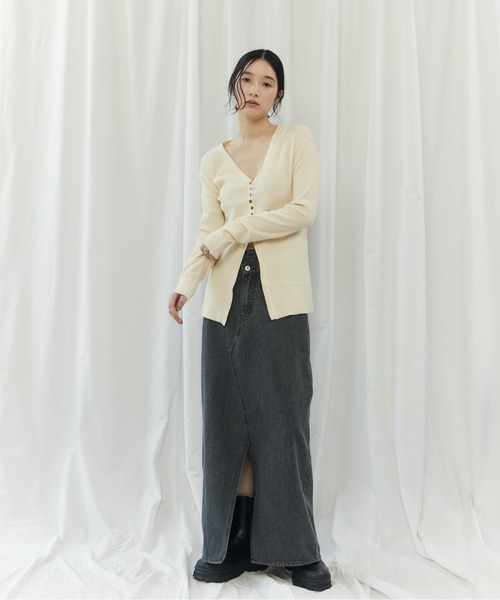 CIEL'AIR（シエルエアー）の「PATCHWORK REMAKE DENIM SKIRT(ﾊﾟｯﾁﾜｰｸﾘﾒｲｸﾃﾞﾆﾑｽｶｰﾄ）（スカート・レディース・インディゴブルー/ブラック・FREE）」の9枚目の写真