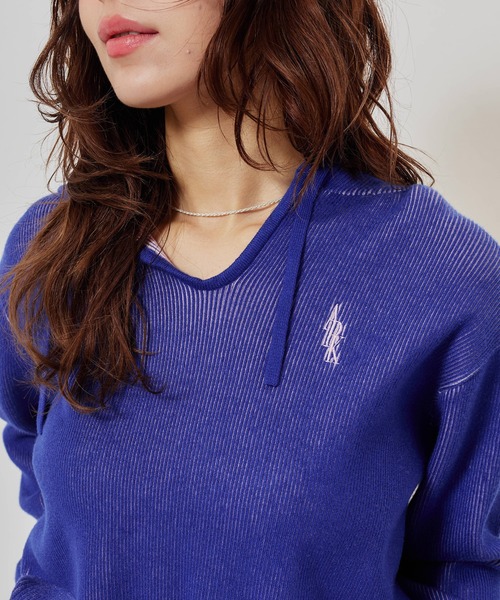 atmos pink（アトモスピンク）の「atmos pink Plating Knit Hoodie / アトモス ピンク プレーティング ニット フーディー（パーカー・レディース・ブルー/チャコール・FREE）」の3枚目の写真