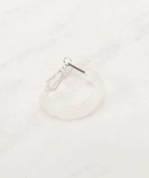 grove（グローブ）の「カラーアクリルフープピアス（ピアス（両耳用）・レディース・クリア/ダークブラウン・00）」の4枚目の写真