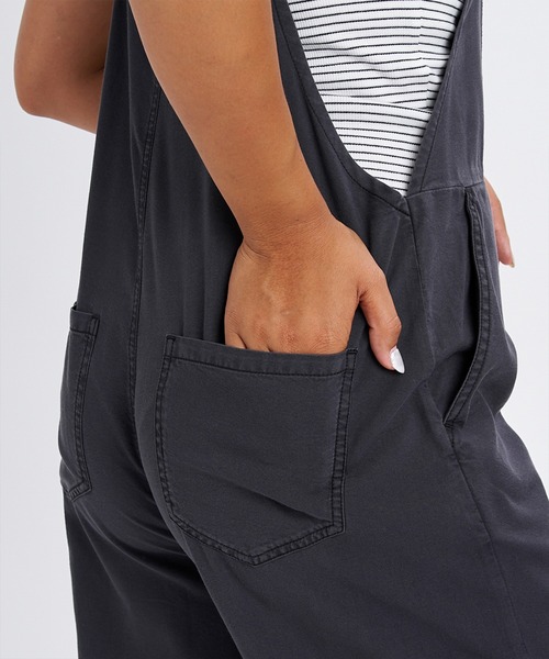 BILLABONG(ビラボン)の「BILLABONG/ビラボン サロペット ロングパンツ BG013712(その他パンツ・レディース・インディゴブルー/スミクロ/ライトブルー/カーキ・L/M)」の18枚目の写真