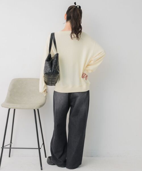 ems excite（エムズエキサイト）の「BIGリボントレーナー（スウェット・レディース・ダークグレー/イエロー/ダークブルー・FREE）」の7枚目の写真